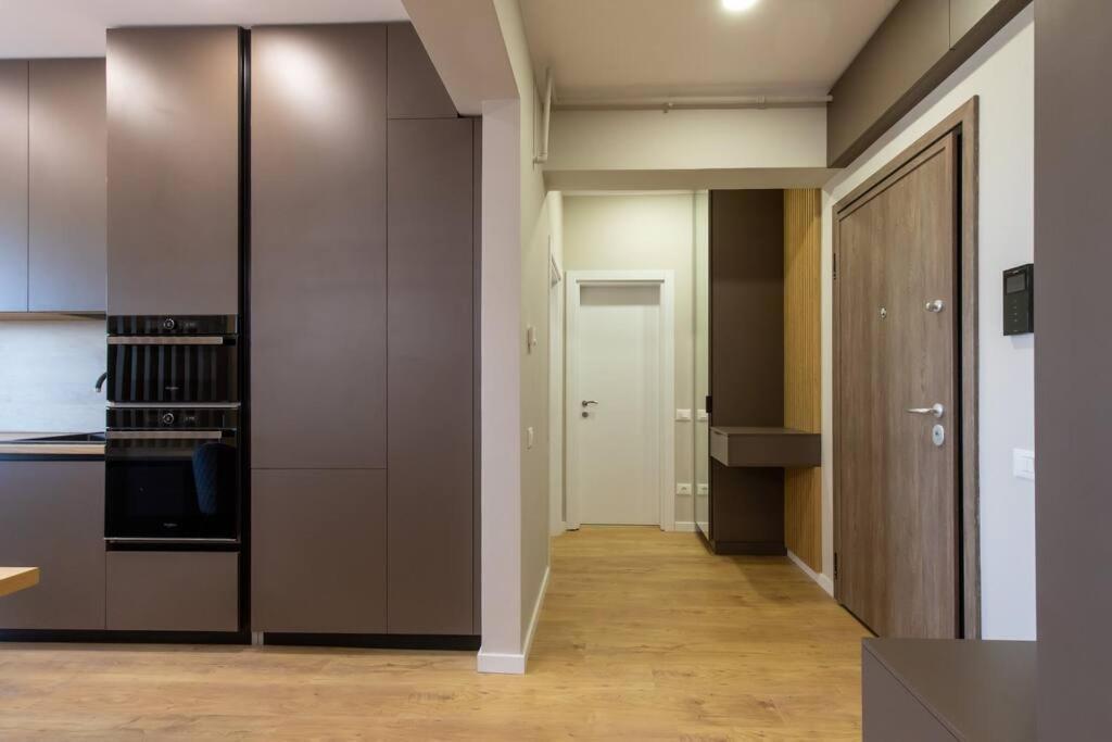 Elegant 2 Bedroom Retreat Бухарест Экстерьер фото